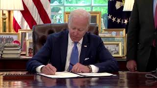 Biden signs Lend-Lease Ukraine aid bill into law