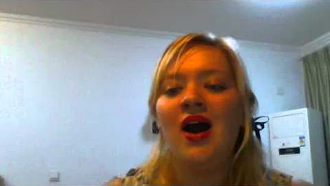 Webcam video from November 2, 2013 11:39 PM