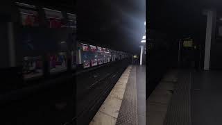 Arrivé d'un RER NG du RER D en UM à chatelet-les-halles