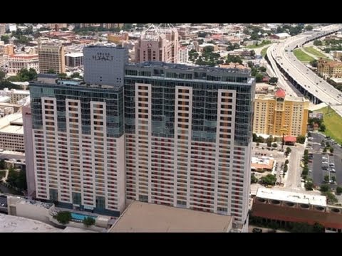 Best San Antonio River Walk Hotels - The Grand Hyatt