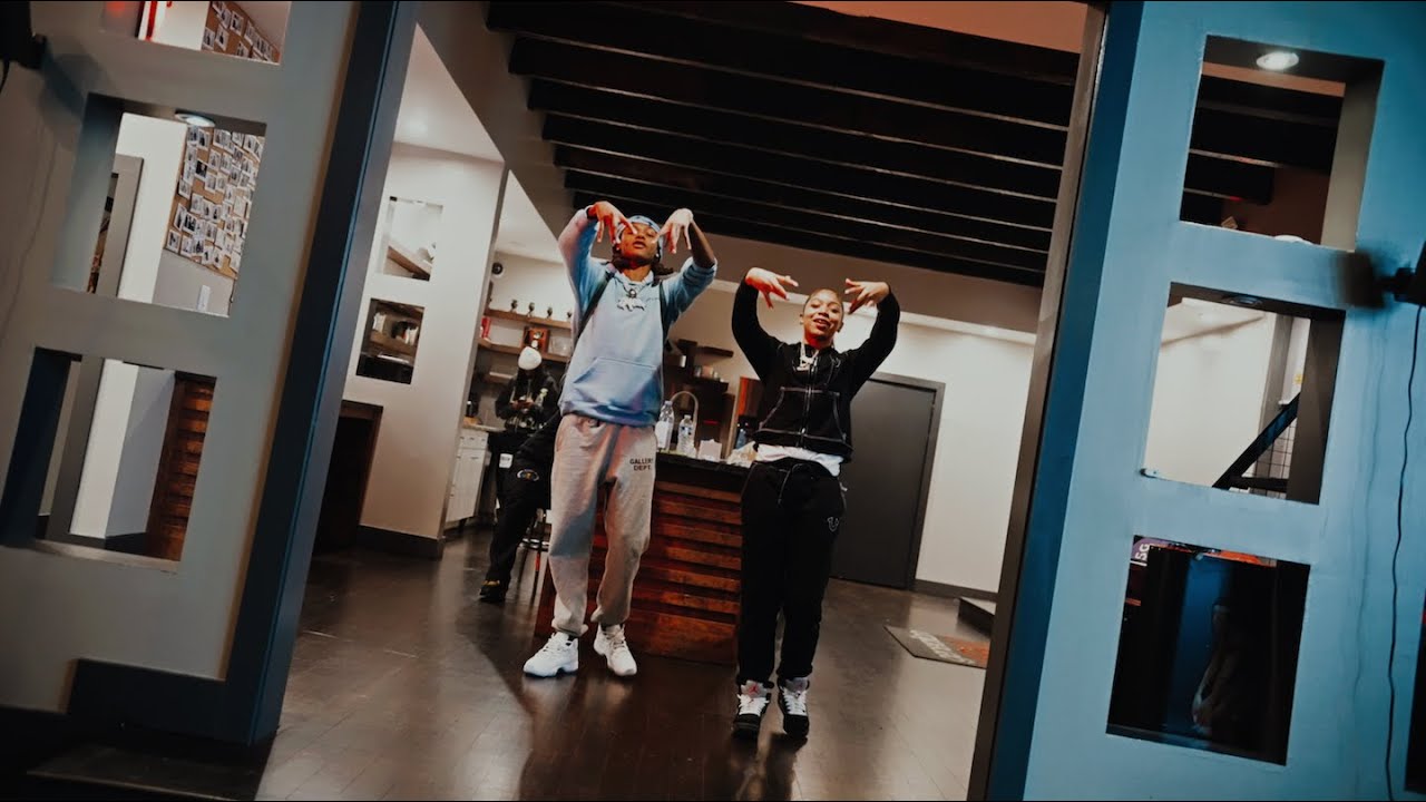 Babyfxce E - No Profanity (feat. STAR BANDZ) [Music Video]