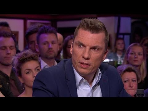 "Familie K. leeft voor drie dingen: God, werken en voortplanting" - RTL LATE NIGHT