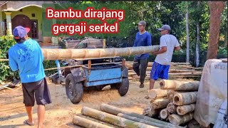 The process of making ribs and battens from the largest / petung bamboo