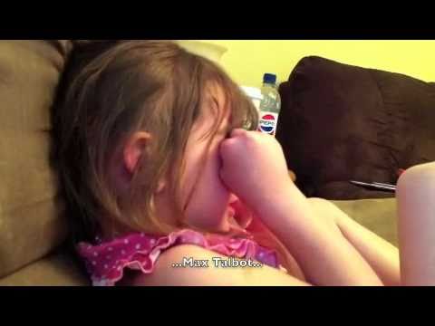 3 year old Addison cries over Pittsburgh Penguins ...