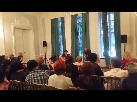 მაისის თვეში დავბადებულვარ.