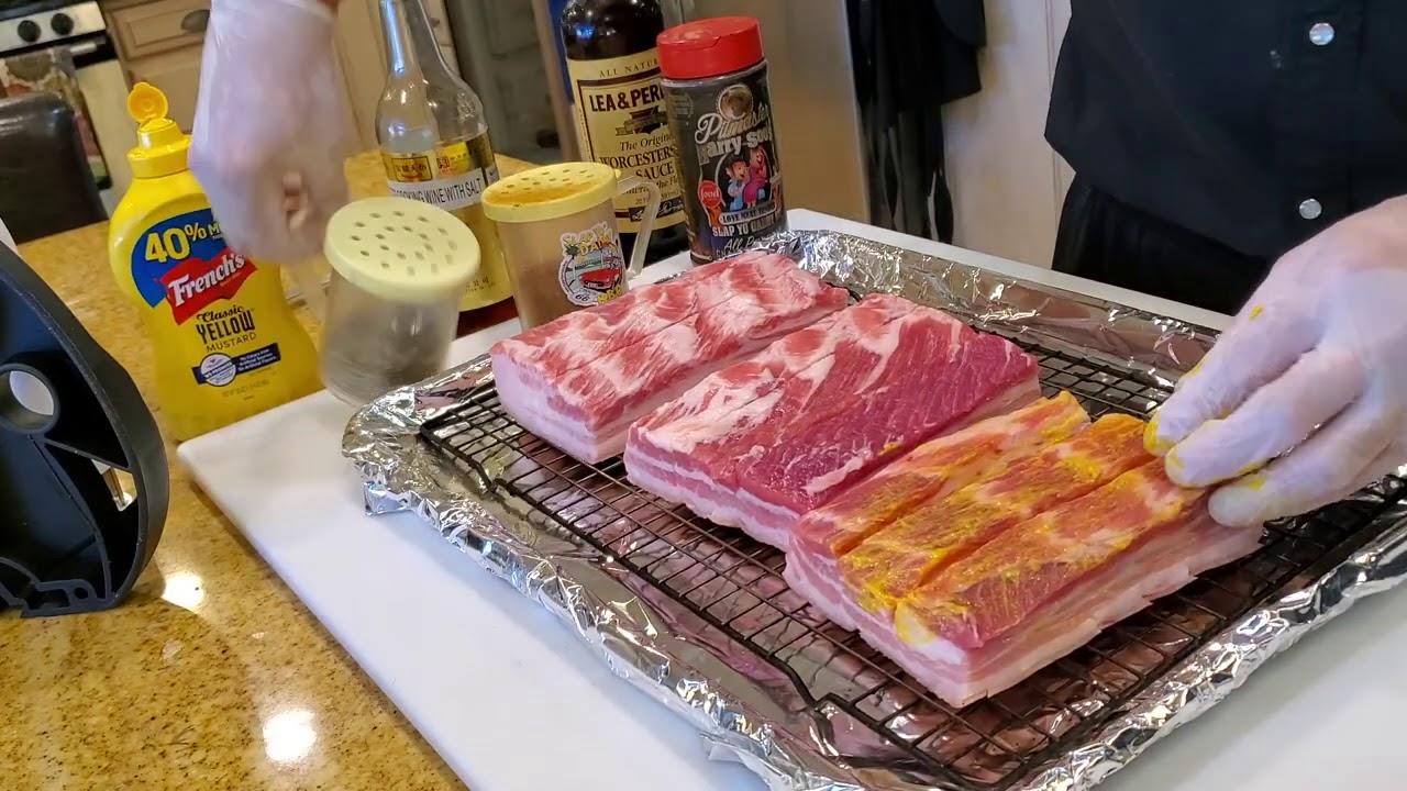 КОПЧЕНАЯ СВИНАЯ ГРУДИНКА С ХРУСТЯЩЕЙ КОЖУРОЙ | 3 простых рецепта | Чемпион барбекю Гарри Су SlapY...