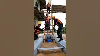 Bencana Banjir Evakuasi Nenek Dan Bayi Dari Ketinggian Atap #banjir #bencana #hujan #nenek #bayi