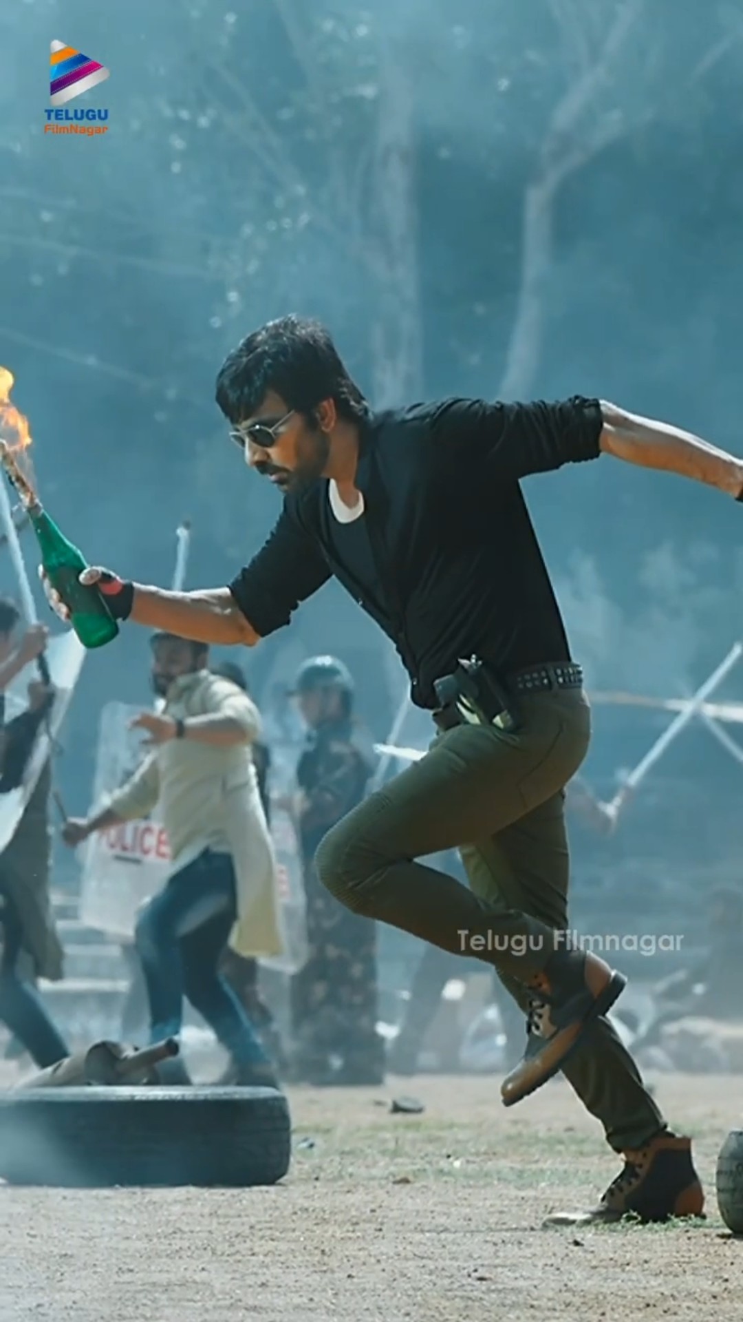 మాస్ మహారాజా మజాకా.. ర్యాంప్ ఆడించాడు ? | #RaviTeja | #TouchChesiChudu | #RaashiKhanna | #Shorts
