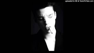 Elliot Moss - Slip