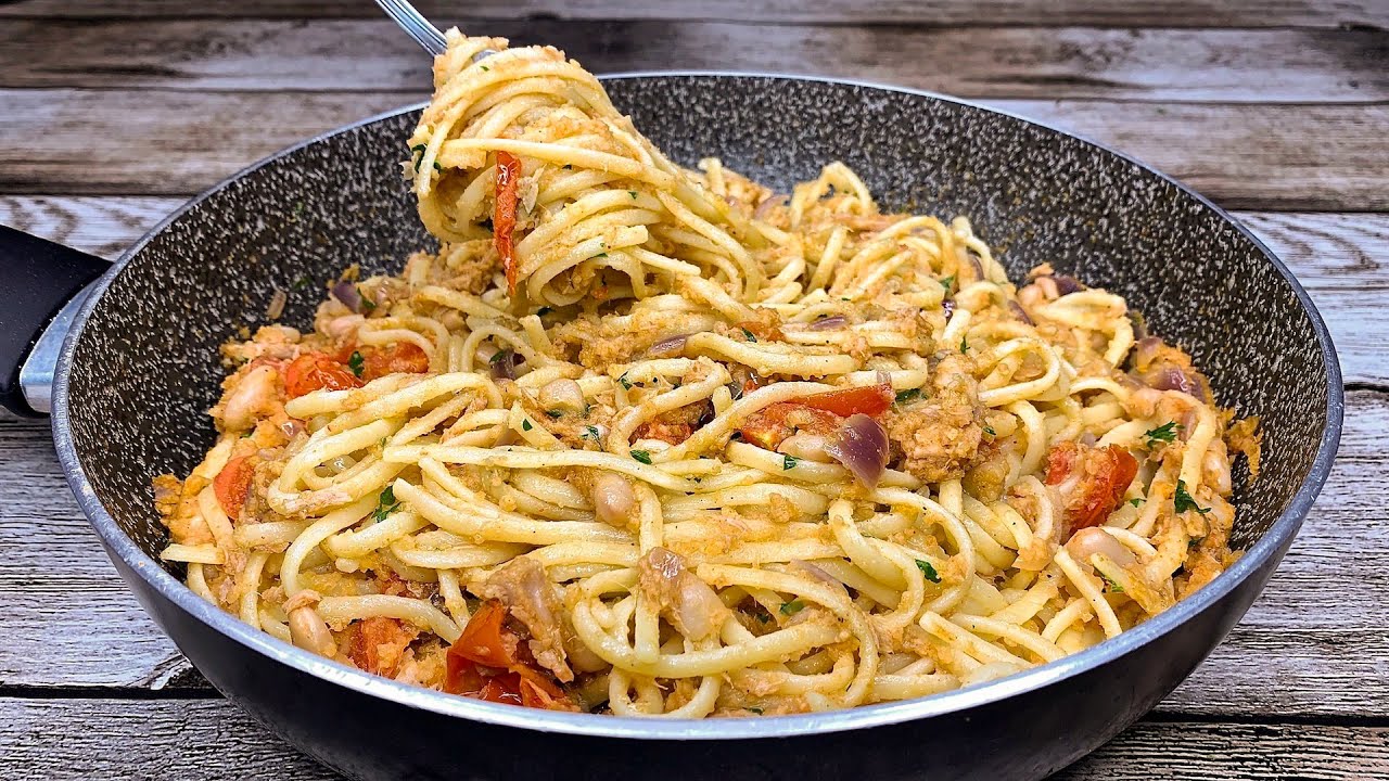 Я делаю это каждый раз, когда у меня мало времени! Легкая и вкусная паста из простых ингредиентов!