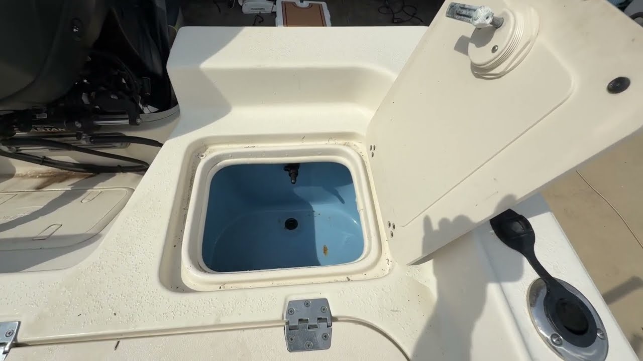 Устранение неисправностей моей лодки Livewell | Вода из Livewell не сливается
