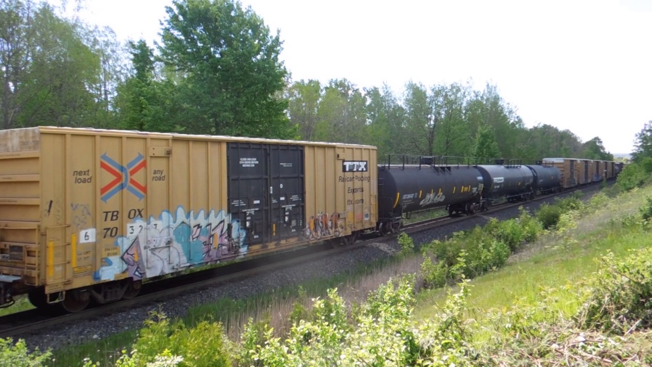 CN 2805 East 422 May30