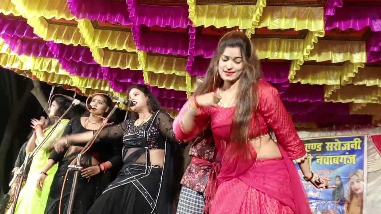 थोड़ा सा प्यार हुआ है थोड़ा है बाकी कोर्स वंदना