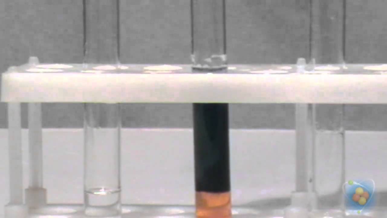 Иодид натрия пероксид водорода серная кислота. Пероксид водорода с дихроматом. Дихромат + пероксид. Нитрат серебра и пероксид водорода. Перекись водорода с дихроматом калия и серной кислотой.
