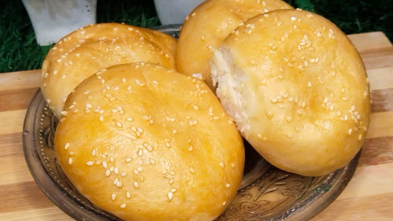 চুলায় তৈরি নরম পাউরুটি । ওভেন ছাড়া সহজ ব্রেড রেসিপি (breadth recipe ) 