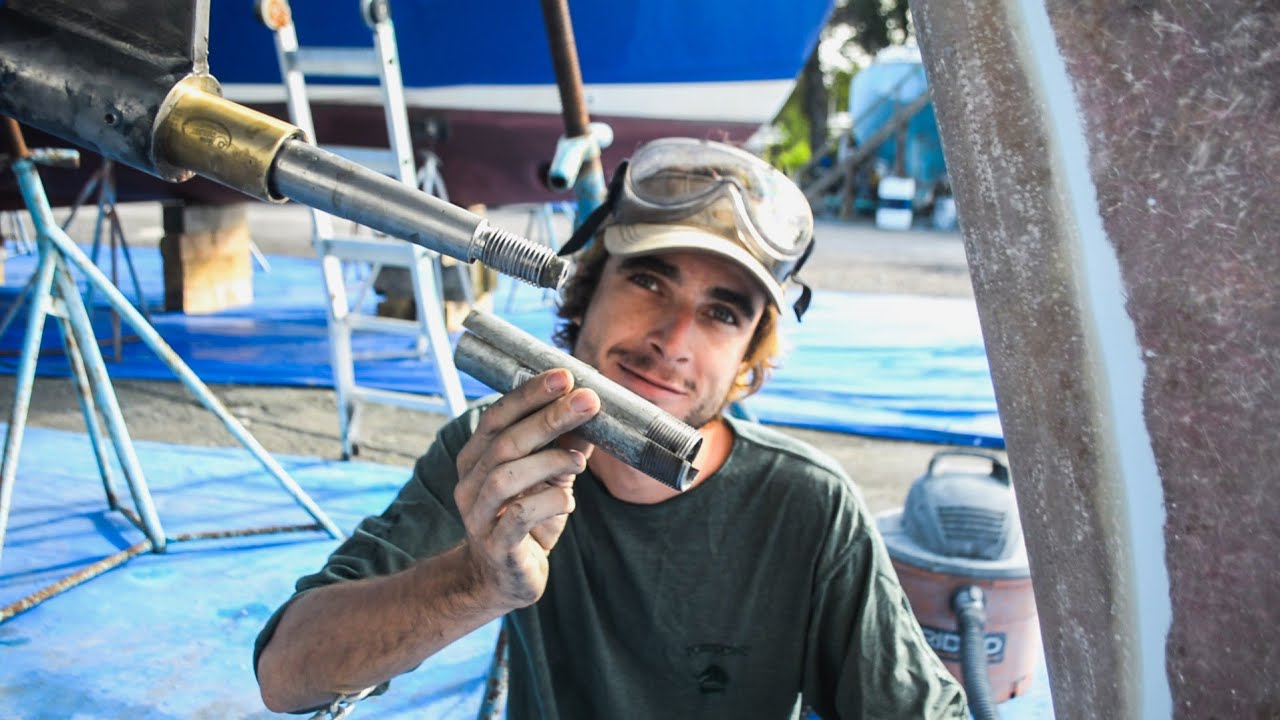 ⁣REFIT de notre VIEUX Voilier au Chantier d'Indiantown (Voilier les Copains)