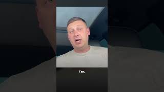 😳 Поліція перевіряє військові документи у жінок!