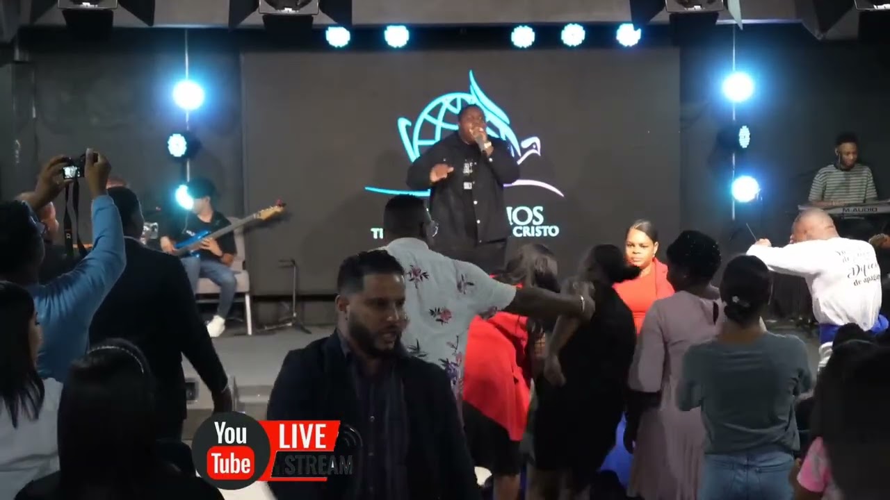 Walkin Saint BAJO LA GLORIA  