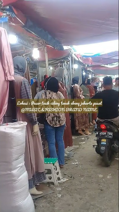 BEST - Vanny Vabiola - Aku Tak Rela || MUSIC & FASHION BRAND NAME