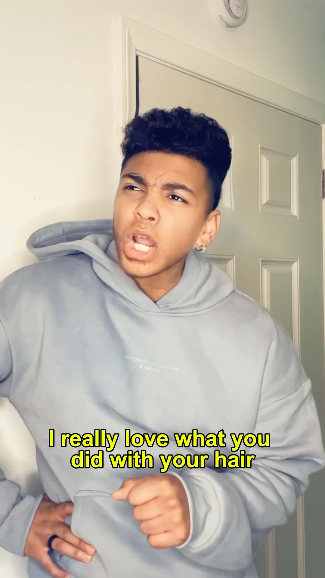 Bro gets broken up with for complimenting her the wrong way…??‍♂️??#comedy #viral