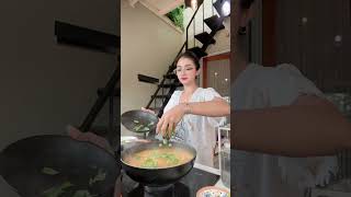 Masak Dan Makan Bareng Ghea Youbi 
