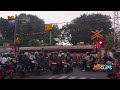 Perlintasan KA Kramat yang lewat KA Majapahit VS JR 205 | TRAIN HUNTER