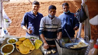 Street 10 Rupees Aloo Puri Sabji Thali Eating Challenge | Non Stop Pori Sabji  Eating Challenge