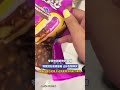 爷爷吃到好吃的雪糕特意把包装袋留着让孙女照样买