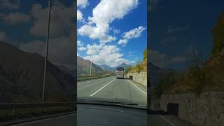 Дорога Верхний Ларс-Казбеги. На Крестовом перевале.  Скоро Гудаури.