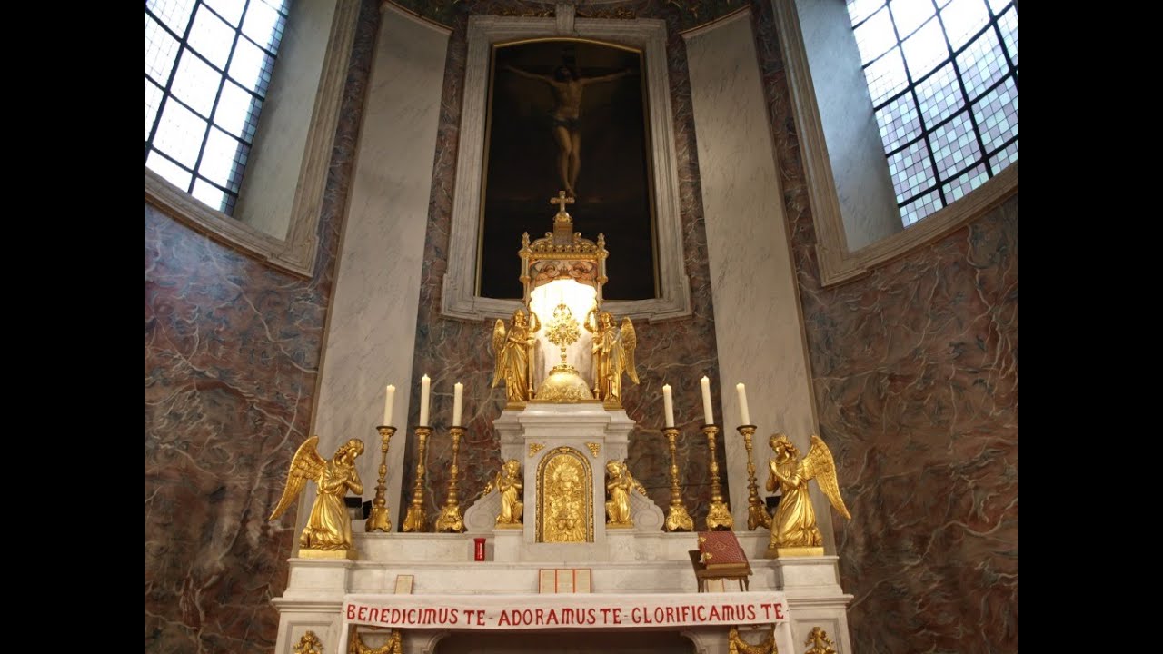 Messe votive solennelle en l'honneur de la FêteDieu (12 juin 2021