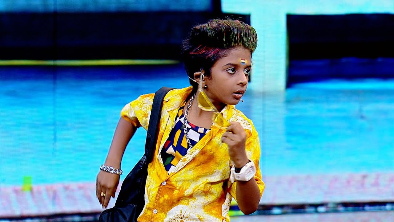 പ്രണയിക്കാൻ നൂറുവഴികൾ അതിൽ ഒന്നെടുത്തിട്ട് പയറ്റി!!🤣🤣