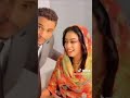 شاهد بالفيديو الفنانة إيمان الشريف تبدي إعجابها بأناقة زوجها وتداعب ربطة عنقه و بدلته