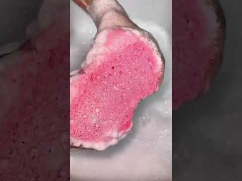 Truyện ngắn về cậu bé bí ẩn 
