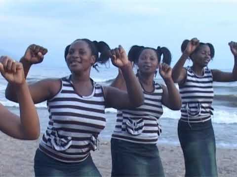Kwaya Ya Familia Takatifu Tunduma   Karama Official Music Video