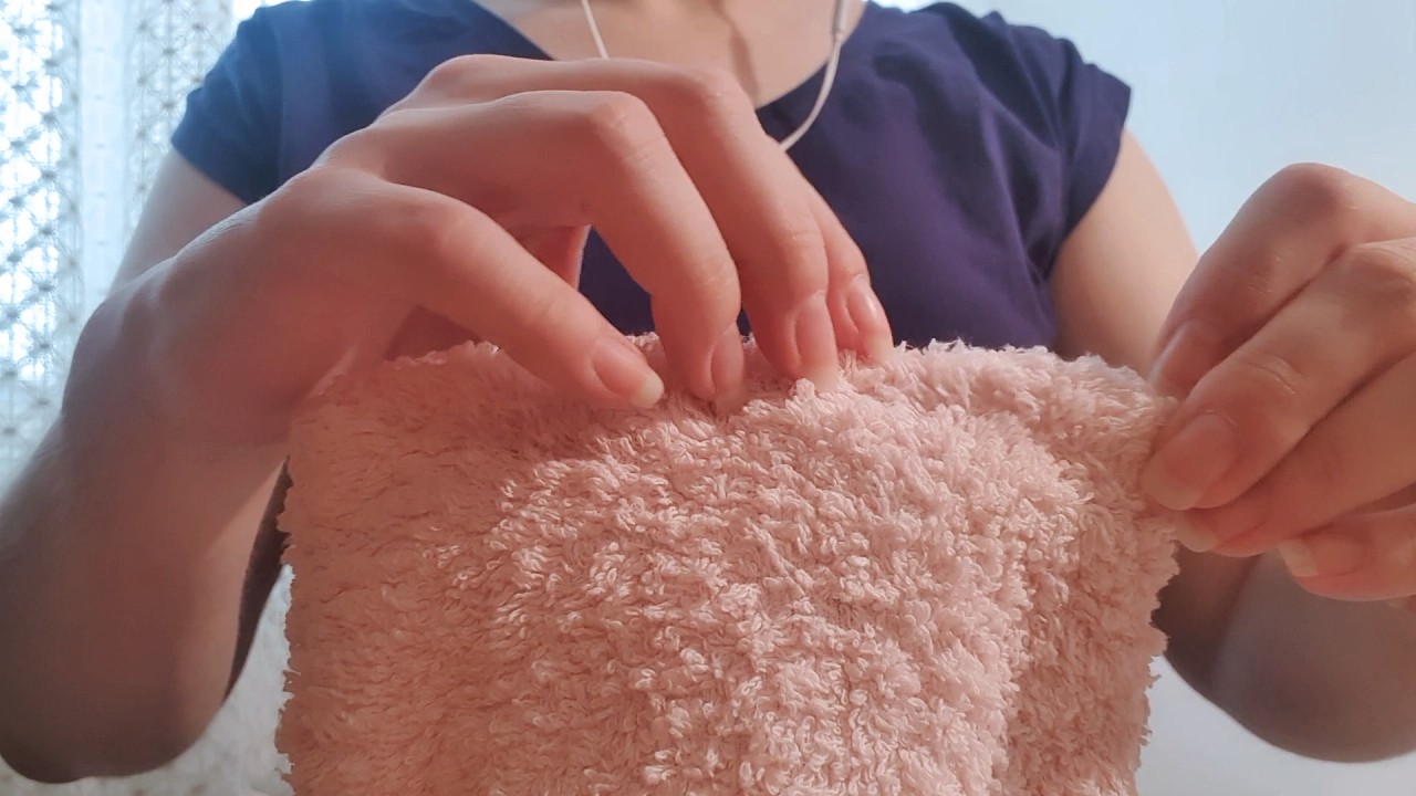 ASMR Bassy Scratching Sounds for Sleep / No Talking