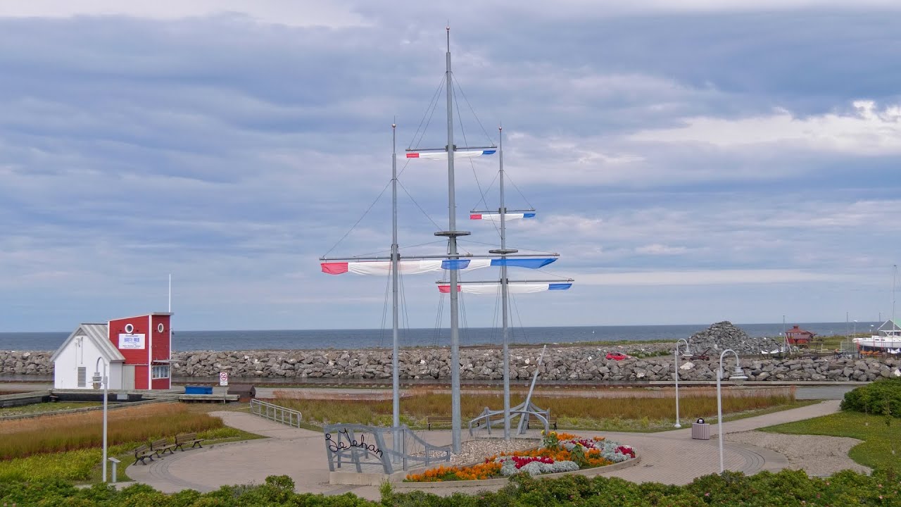 Matane  3/3  - Walking and Complete Tour - Promenade des Capitaines - Matane Gaspésie Québec Canada
