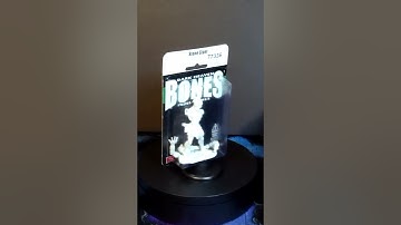 ~2 Minute Review of the REAPER Bones Stone Giant Miniature
