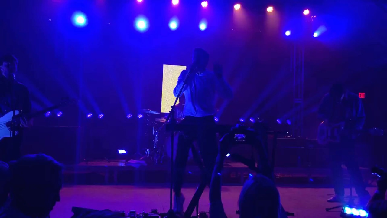 Cut copy - nobody lost nobody found 