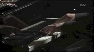 European Jazz Trio - Lady Madonna (Beatles) live in Seoul, 1 May 2013 chords