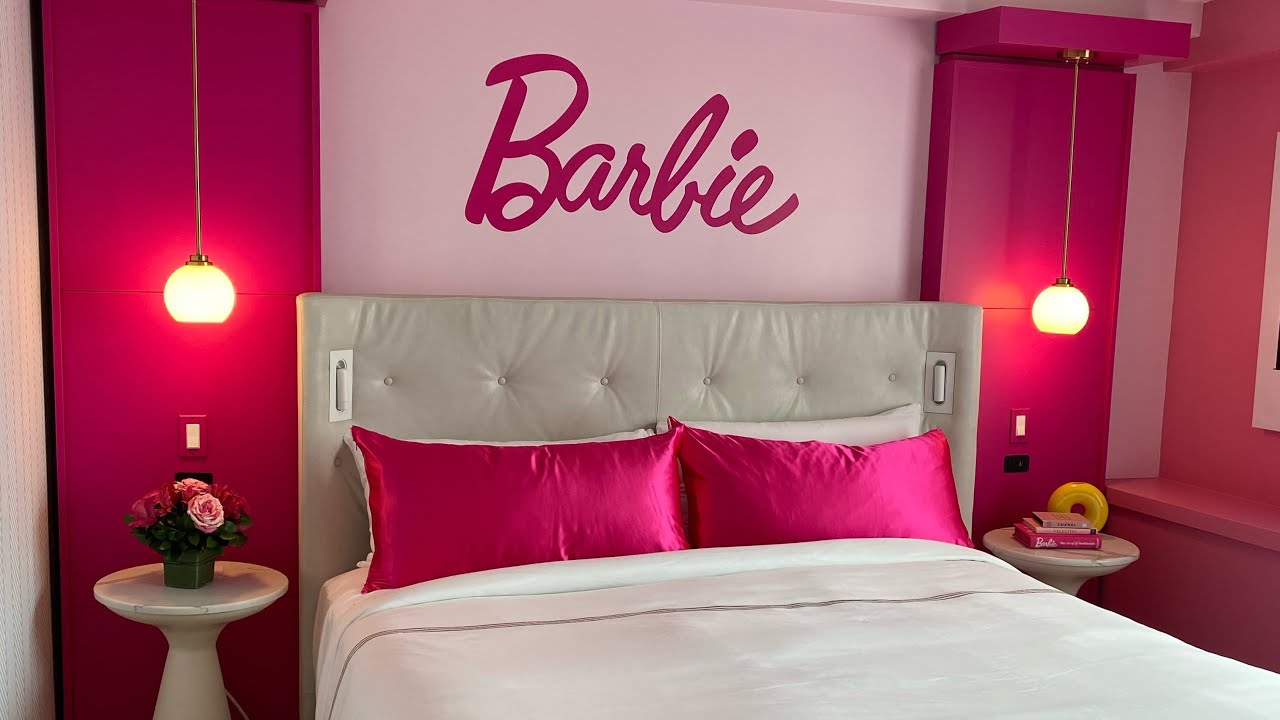 Inside the extravagant \'Barbie Dream Suite\' at this Montreal hotel ...