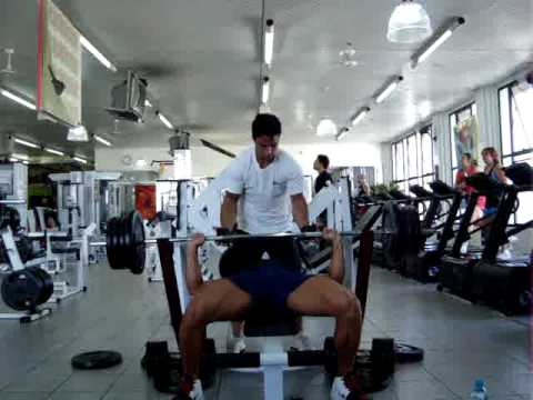 andre neumann treino supino 130 kg mais borracha