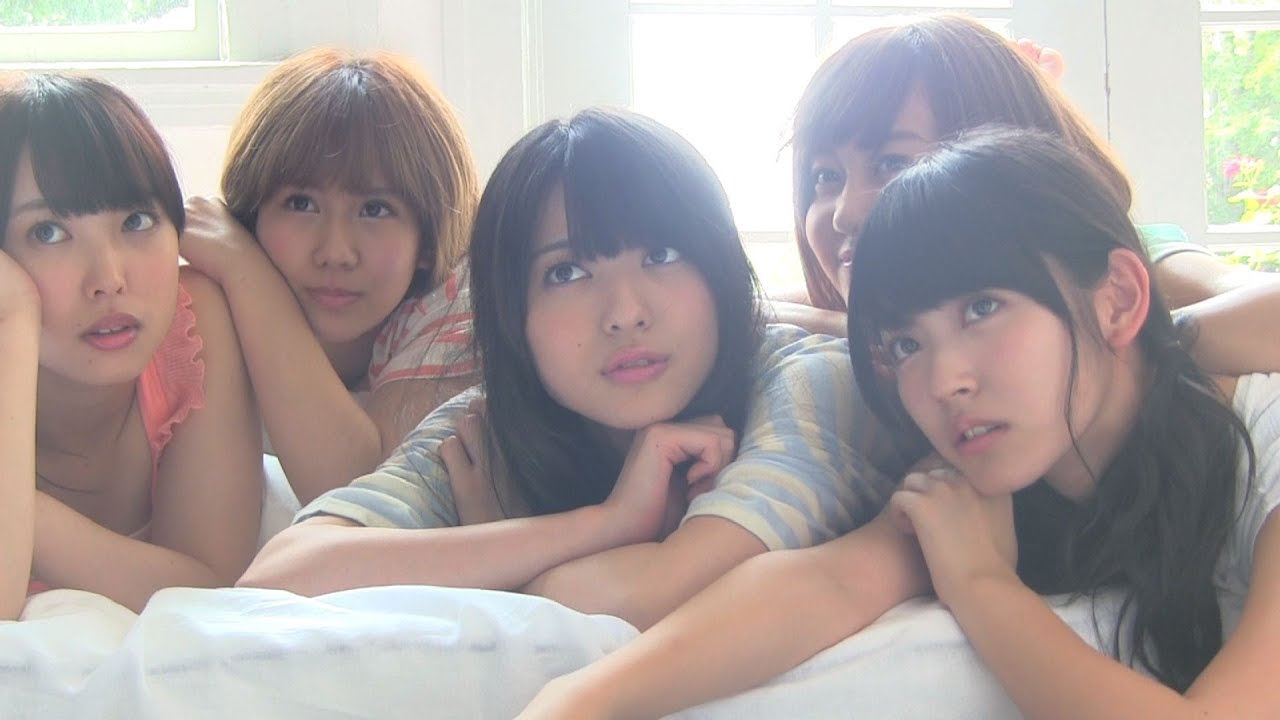 ℃-ute 1st オフィシャルブック 『9月10日は℃-uteの日』発売！！（♪ あったかい腕で包んで）