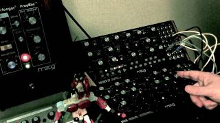Blabber-Bots (Moog DFAM & Mother-32 thru Freqbox)