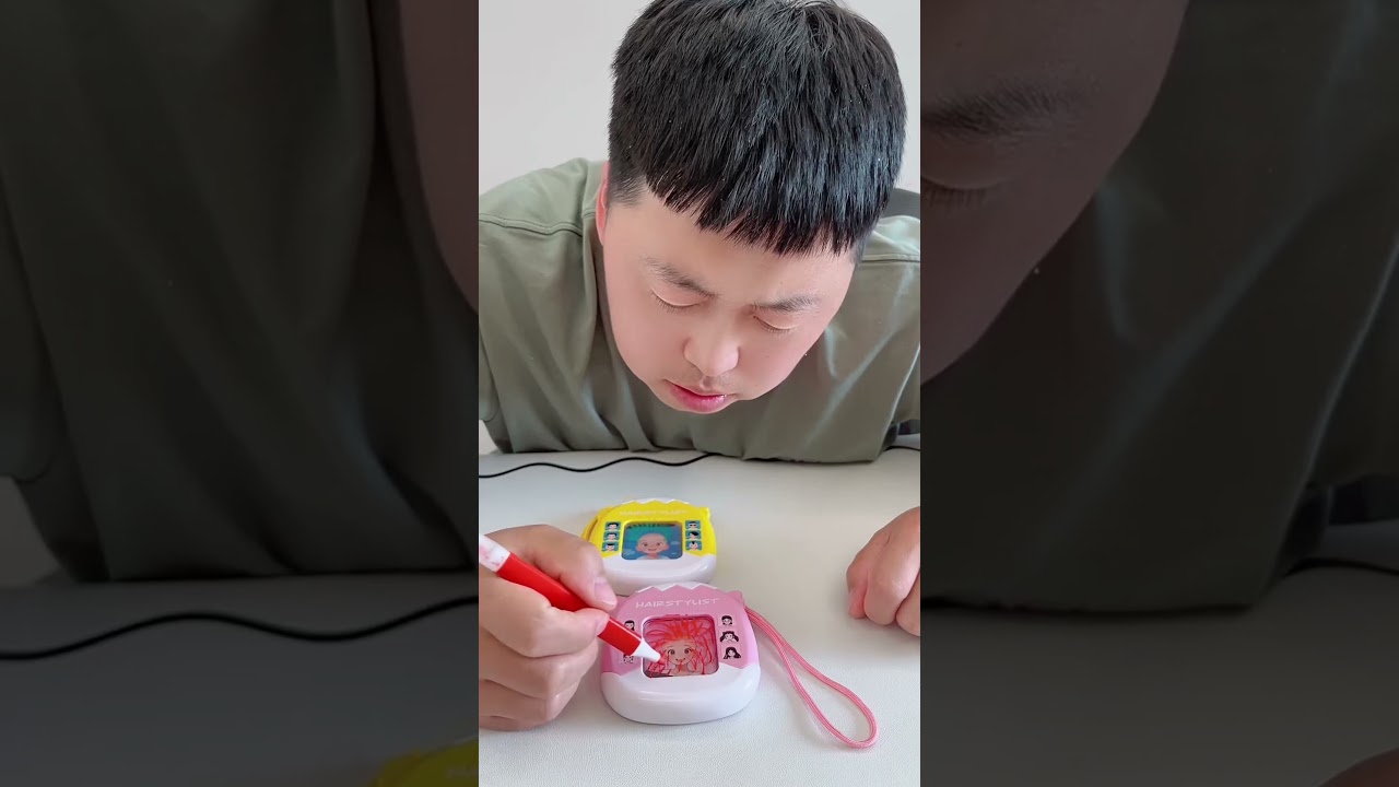 Magic Hair Styling Board! 💇‍♂️✨ Create Unlimited Hairstyles 😍 #Shorts #ytshorts #diy #craft #kidsfun