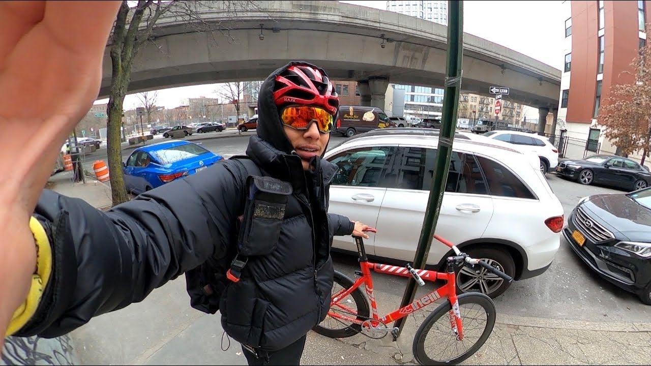 Fixed Gear Qanda Bike Deliveries On The Rarri Youtube 