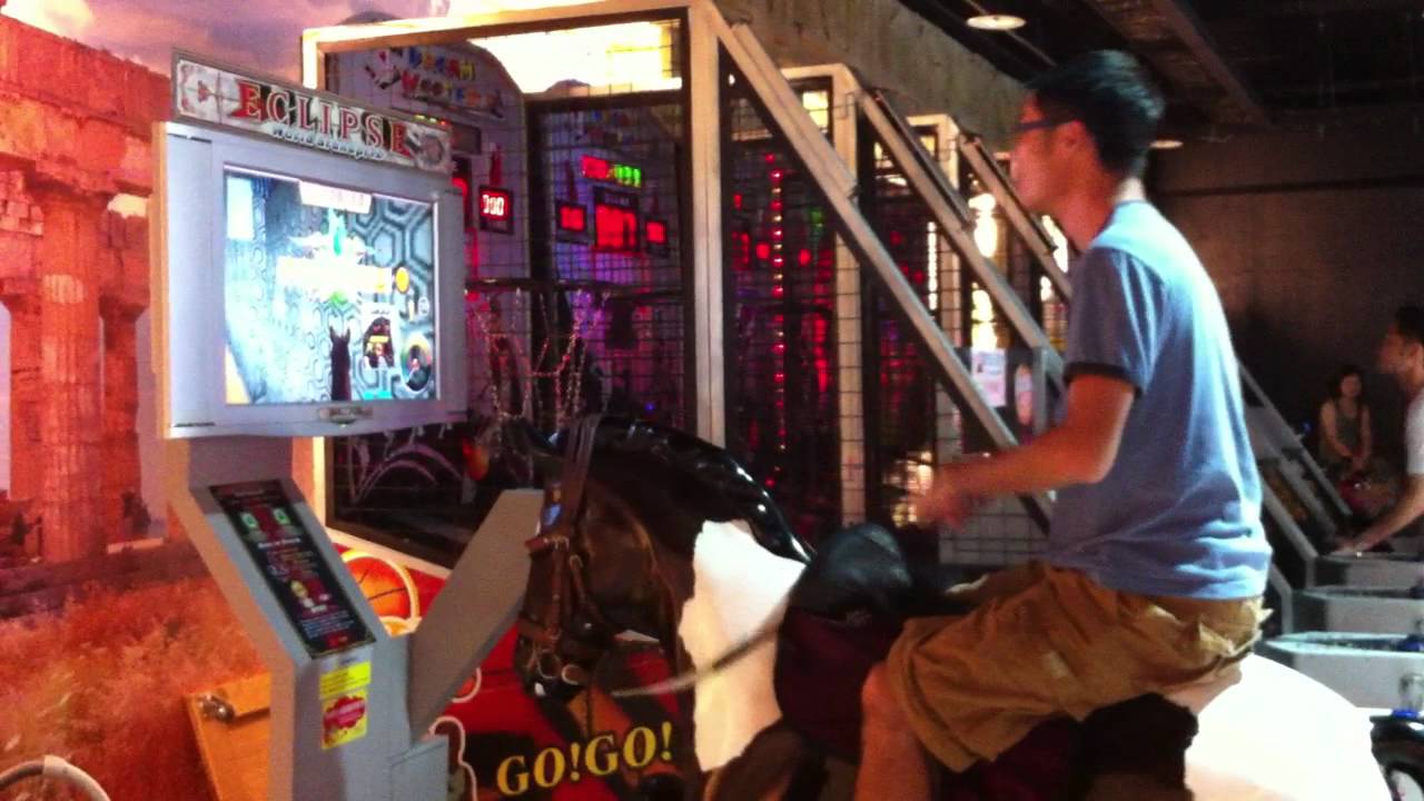Horse Riding Arcade Horse riding arcade game - 超白癡的騎馬遊戲 - YouTube