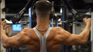 Back Day Vlog - Banged up but we stay working