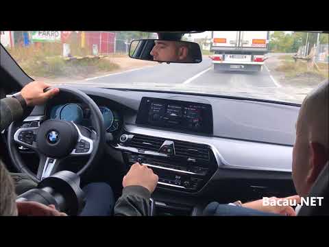 noul-bmw-seria-5,-prezentat-in-premiera-la-automobile-bavaria-bacau---bmw-hand-gesture