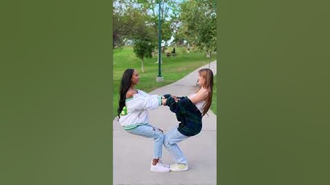Try this with your bestie 😍 / XO TEAM TikTok #xoteam #tiktok #shorts #tiktoktrend