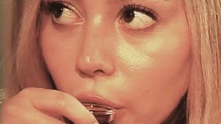 Genevieve Hannelius - Wave (Lyric Video)